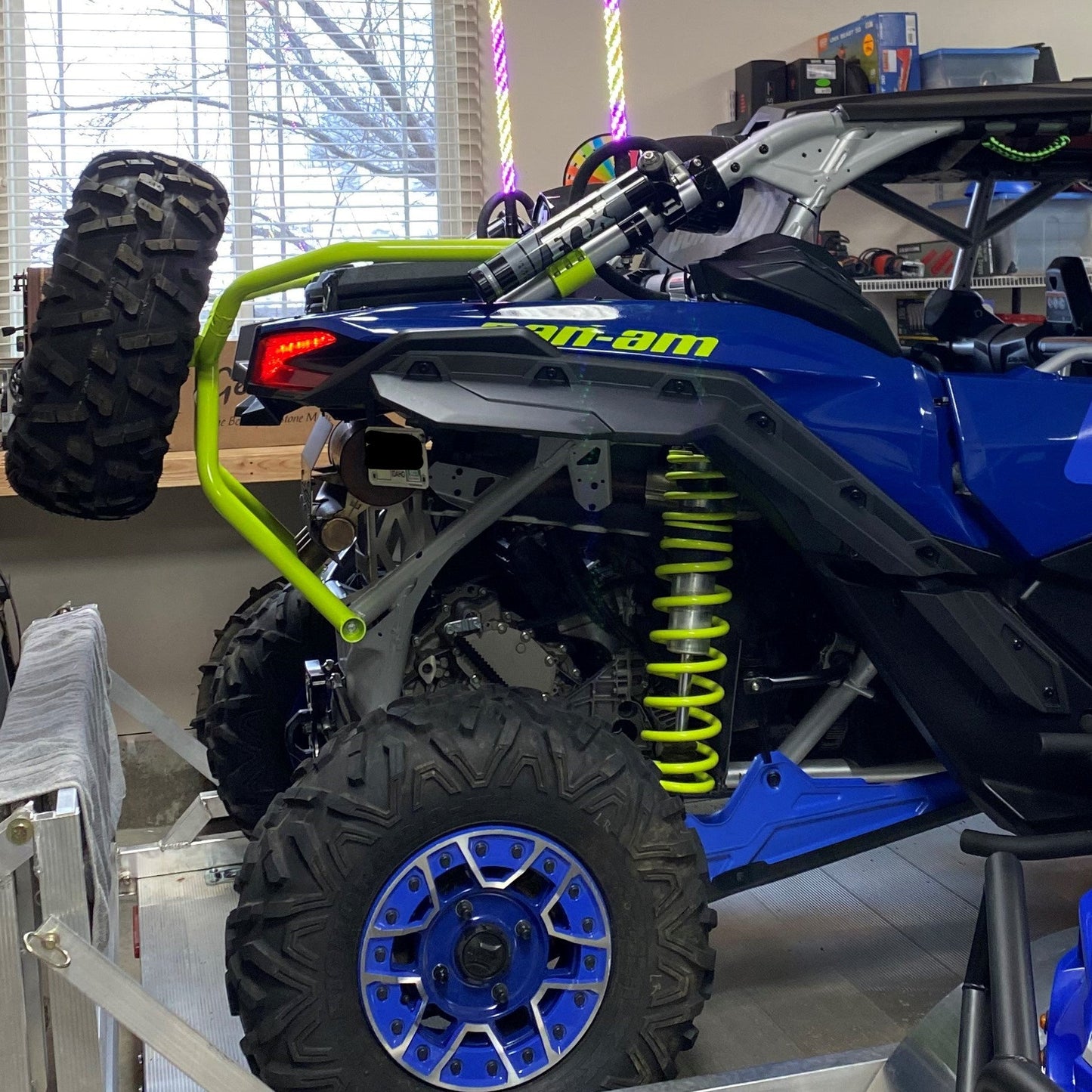 FastLab UTV Spre Tire Carrier for Can-Am Maverick X3
