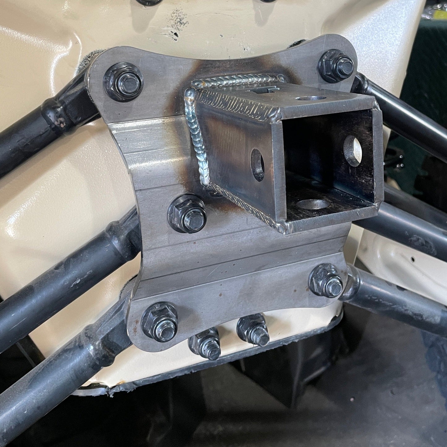 FastLab UTV Radius Rod Pull Plate w/ 2" Hitch Receiver for Can-am Mavrick X3