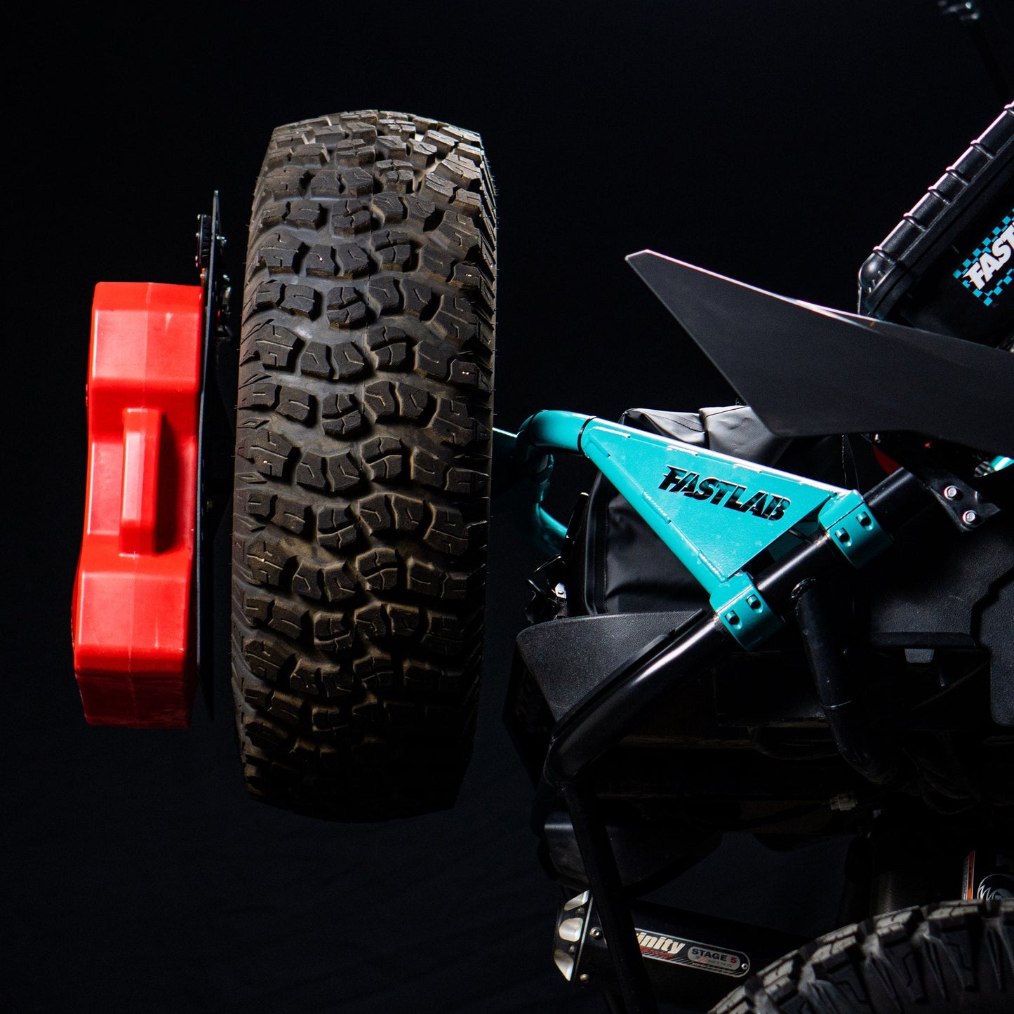 FastLab UTV Spare Tire Carrier Molle Plate System