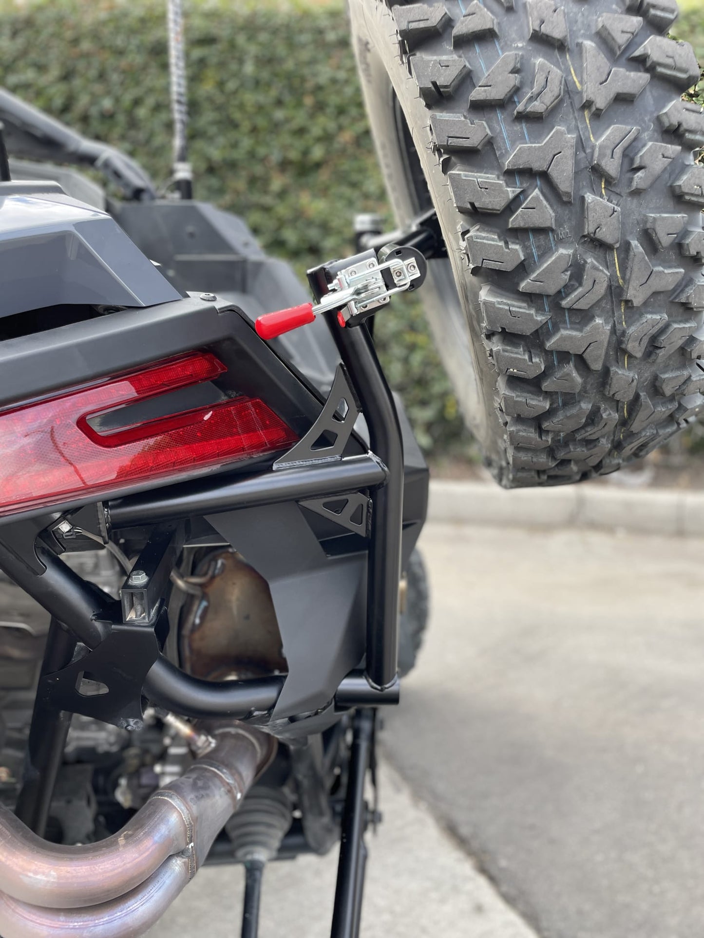 FastLab UTV Swing Out Spare Tire Carrier for Polaris RZR Pro R