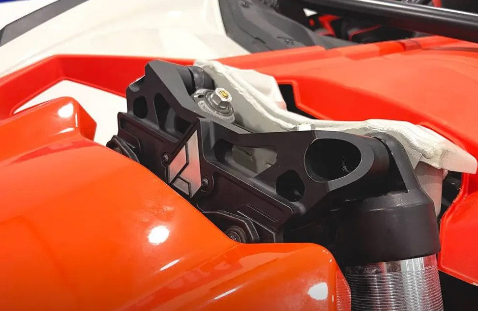 Assault Industries F-22 Shock Tower Brace Kit for Can-Am Maverick X3